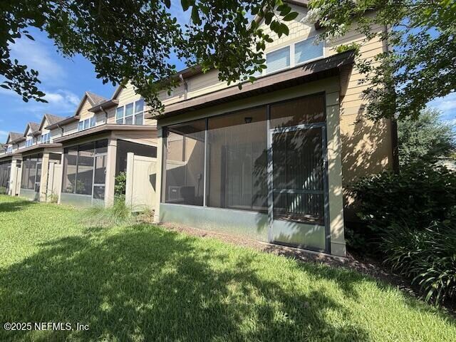 Building Photo - 7028 Buroak Ct