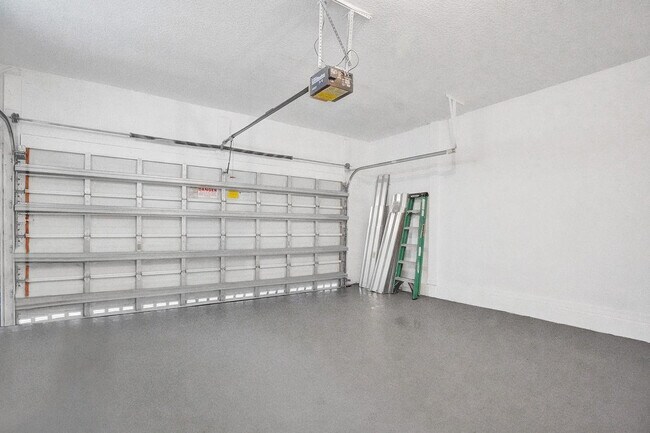 Building Photo - 12645 NW 8th Ct