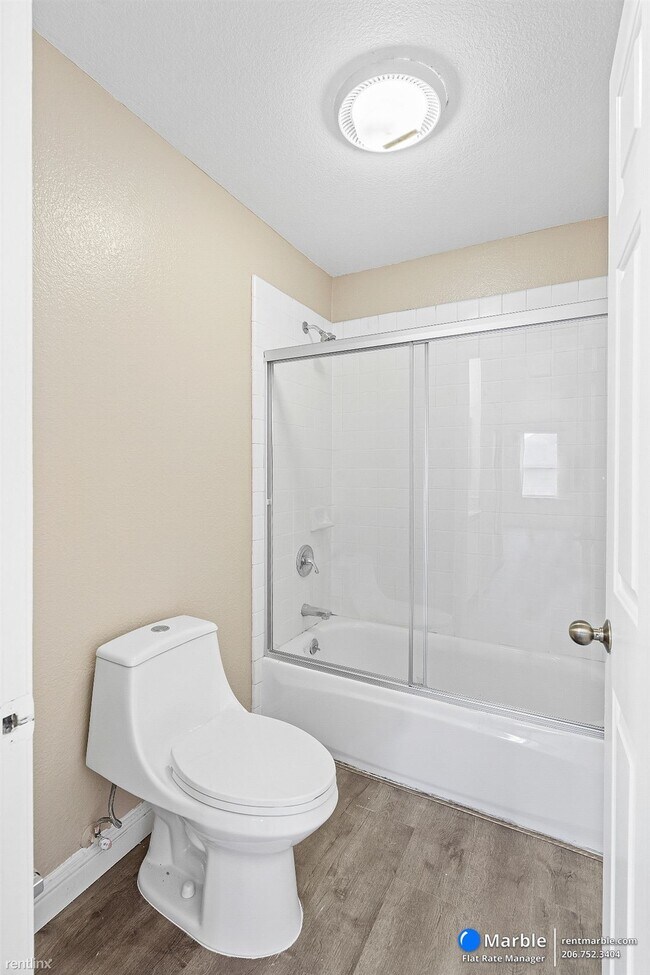 Building Photo - 3 br, 2 bath Condo - 17 Kiska Rd