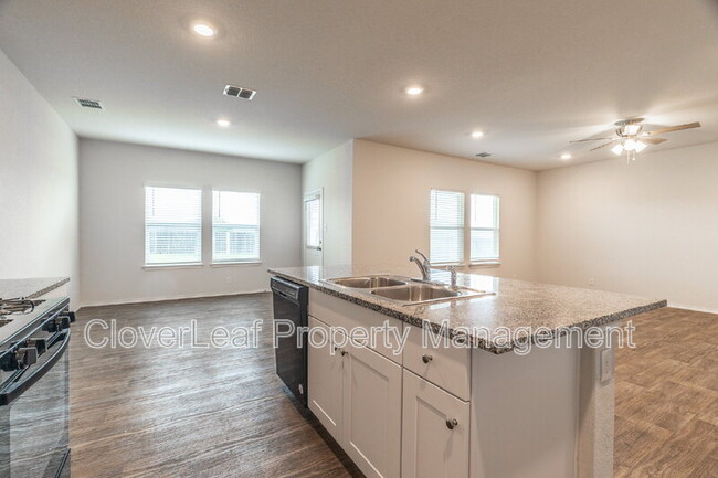 Building Photo - 4242 Busbee Fields