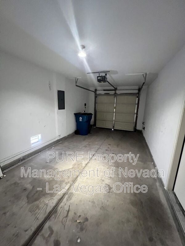 Building Photo - 4970 Volcanic Rock Ln