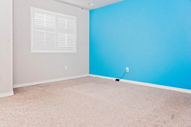Building Photo - 10744 Traders Pkwy