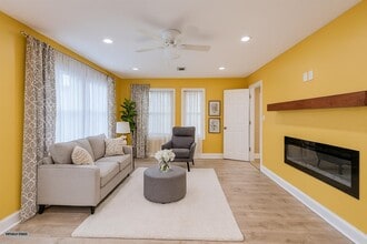 Building Photo - 72 Sterling Ave