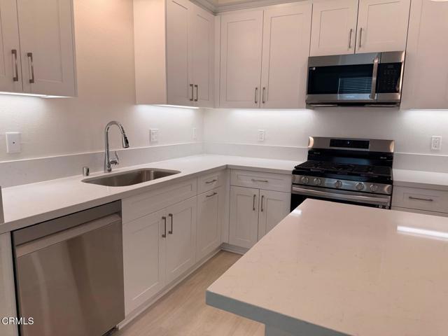 Building Photo - 711 Winchester Dr