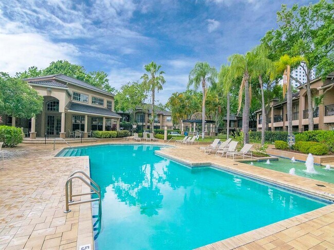 Building Photo - 1036 Normandy Trace Rd