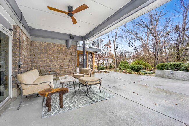 Building Photo - 3134 Scenicwood Ln