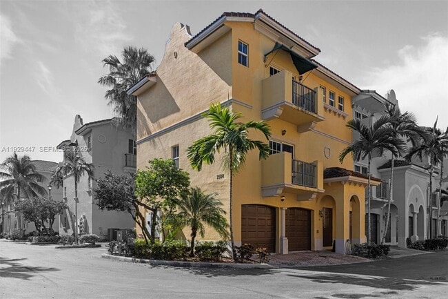 Building Photo - 2508 SW 14th Ave