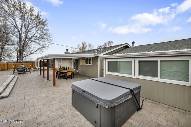 Building Photo - 13745 Kewanna Trail