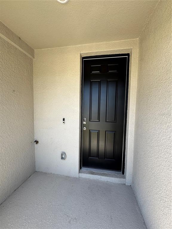 Building Photo - 5860 Ocean Isle Dr