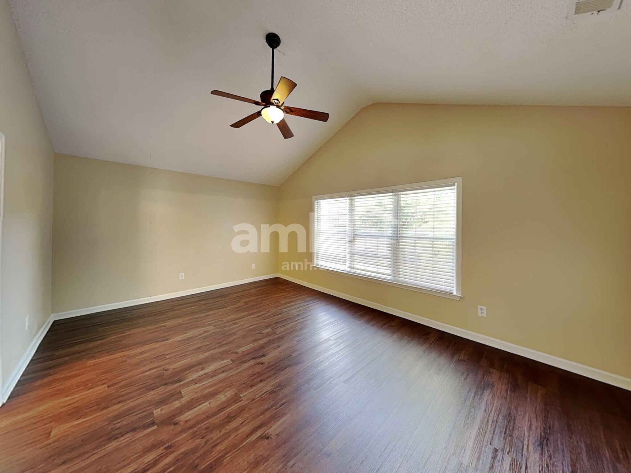 Building Photo - 401 Citronelle Dr