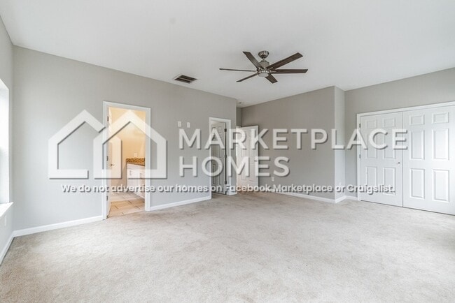 Building Photo - 2529 Tidewater Dr