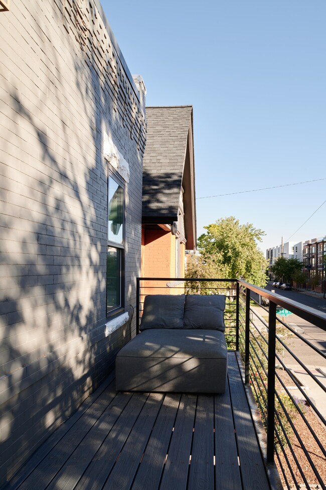 Building Photo - 3353 Tejon St