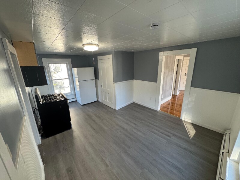 Building Photo - 138 Camden St
