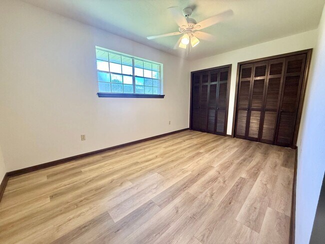 Building Photo - Spacious 3 bedroom 2 bath home in Zachary