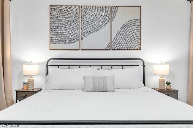 Building Photo - 3930 University Center Dr