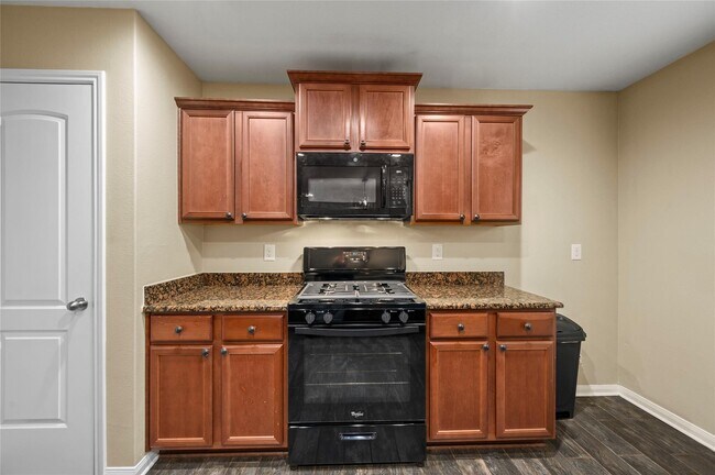 Building Photo - 1843 Garnet Breeze Dr