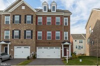 Building Photo - 12373 Sandstone St