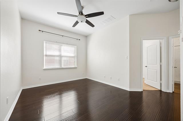 Building Photo - 4916 Berkley Dr