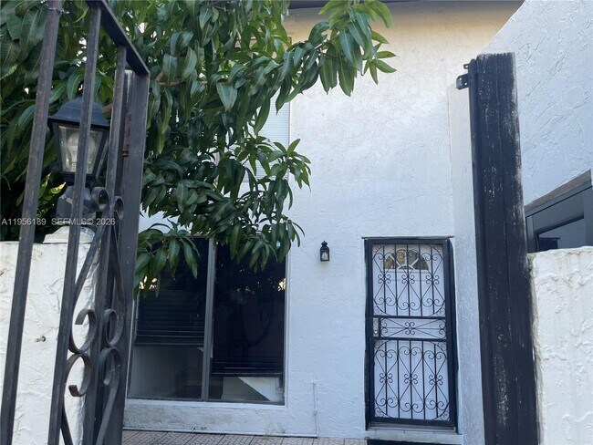 Building Photo - 11342 SW 70th Terrace