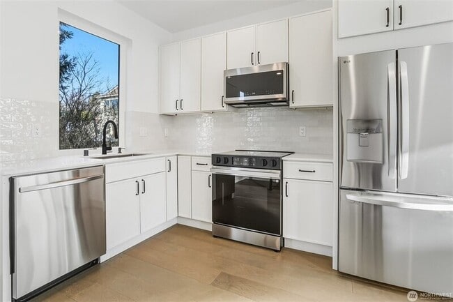 Building Photo - 3448 NW 65th St