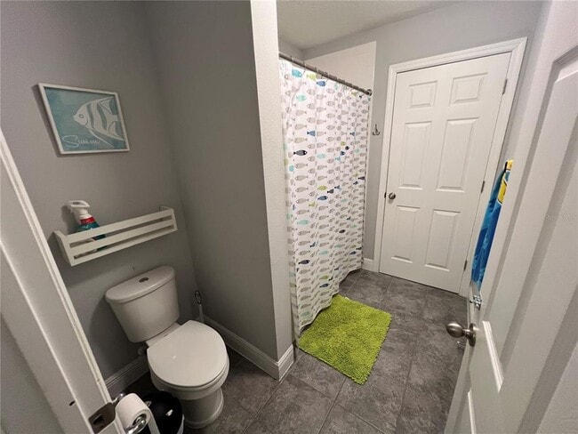 Building Photo - 5240 Landmark Dr