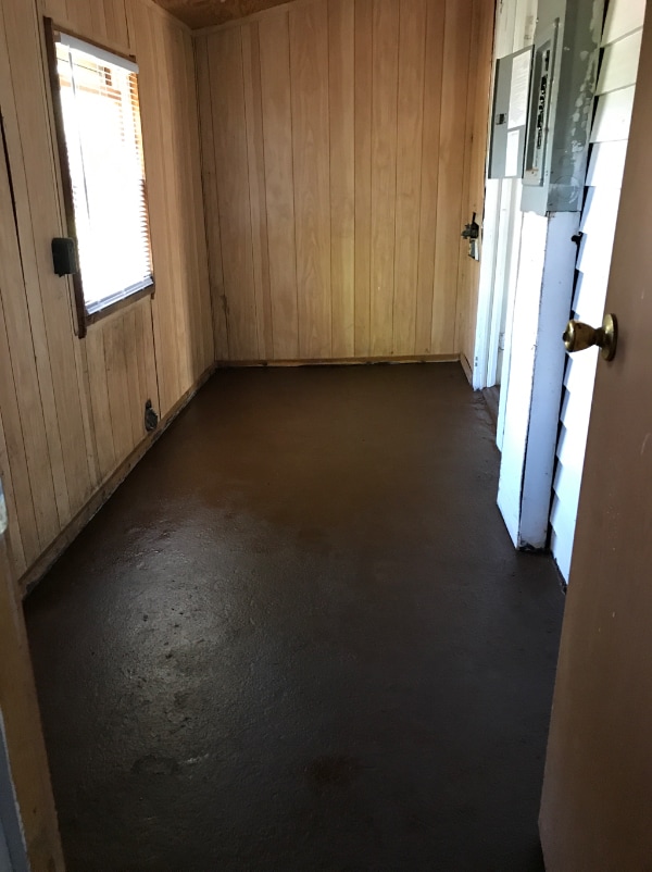 Building Photo - 2 Bedroom 1 Bathroom