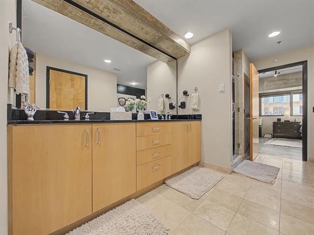 Building Photo - 1999 McKinney Ave