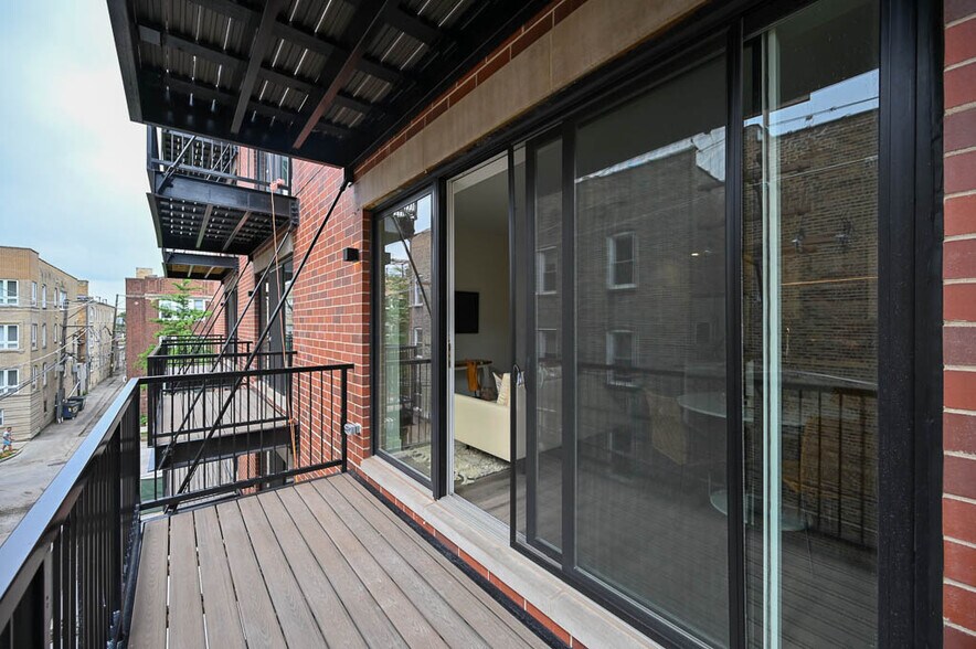 Building Photo - 4452 N Hazel St
