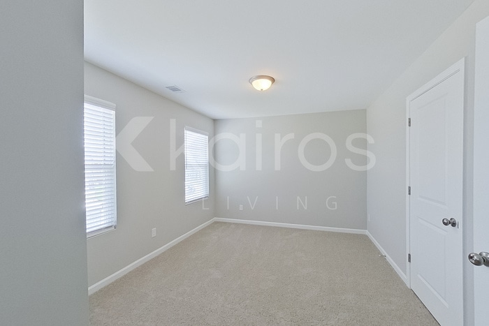 Building Photo - 5147 Cobalt Fls Bnd