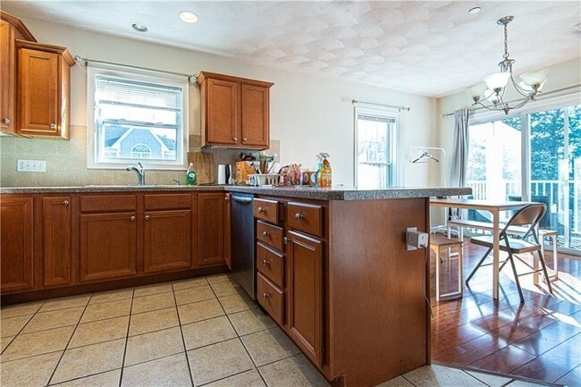 Building Photo - 200 Roger Williams Ave