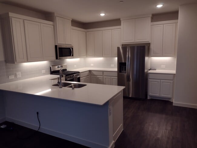 Building Photo - 4887 Ellie Ln