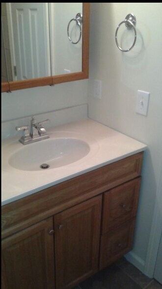 Building Photo - 4104 Elledge Dr
