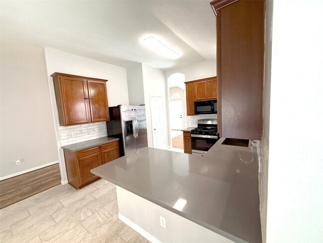 Building Photo - 2414 Alcove Foster Ct