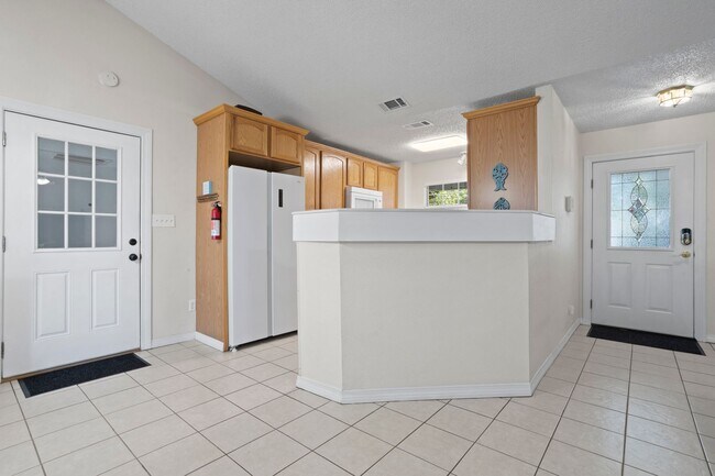 Building Photo - 3 Bedroom Home in Ocean Springs