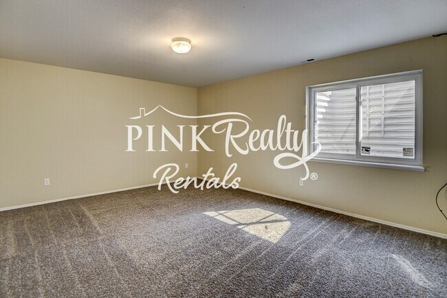 Building Photo - Gorgeous 5-Bedroom Home in Woodmen Hills w...