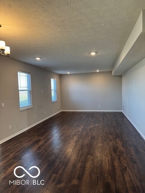 Building Photo - 750 Milbrodt Dr