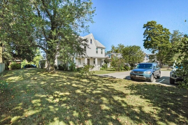 Building Photo - 6920 Maryland Ave