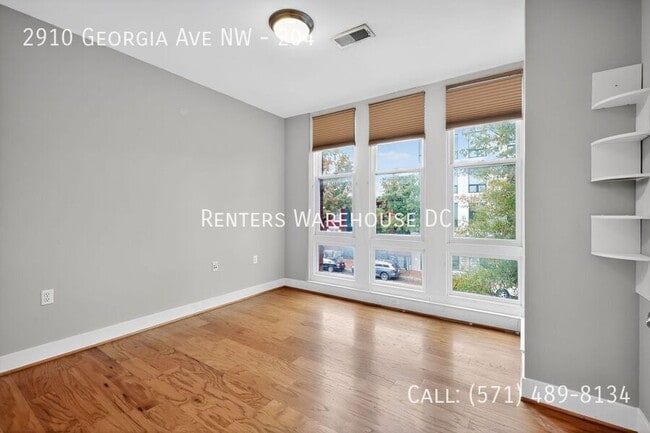 Building Photo - 2910 Georgia Ave NW