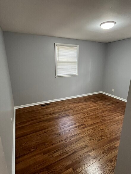 Building Photo - 3238 Panorama Dr