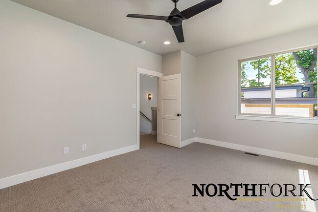 Building Photo - New Construction and Great Location - Avai...