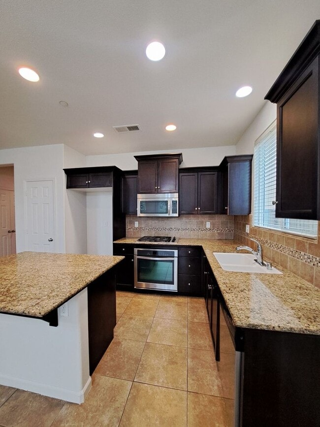 Building Photo - Rent Reduced to $2300 & Move in Special Half Off the 1st Month's Rent – Single Level 3BR Home w/ ...