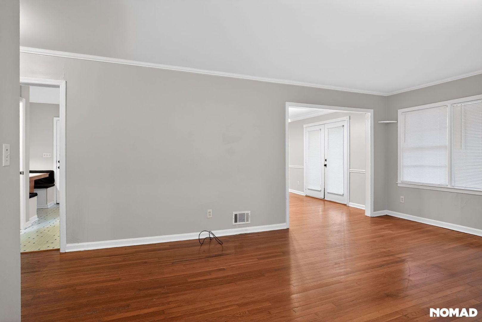 Building Photo - 2644 Pineland Ave