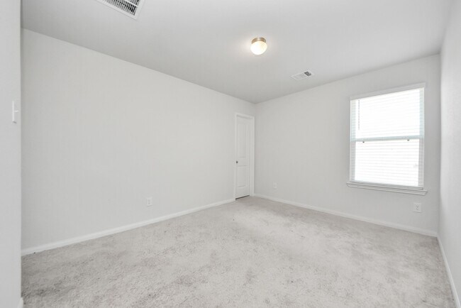 Building Photo - 4919 Purple Wisteria Ln