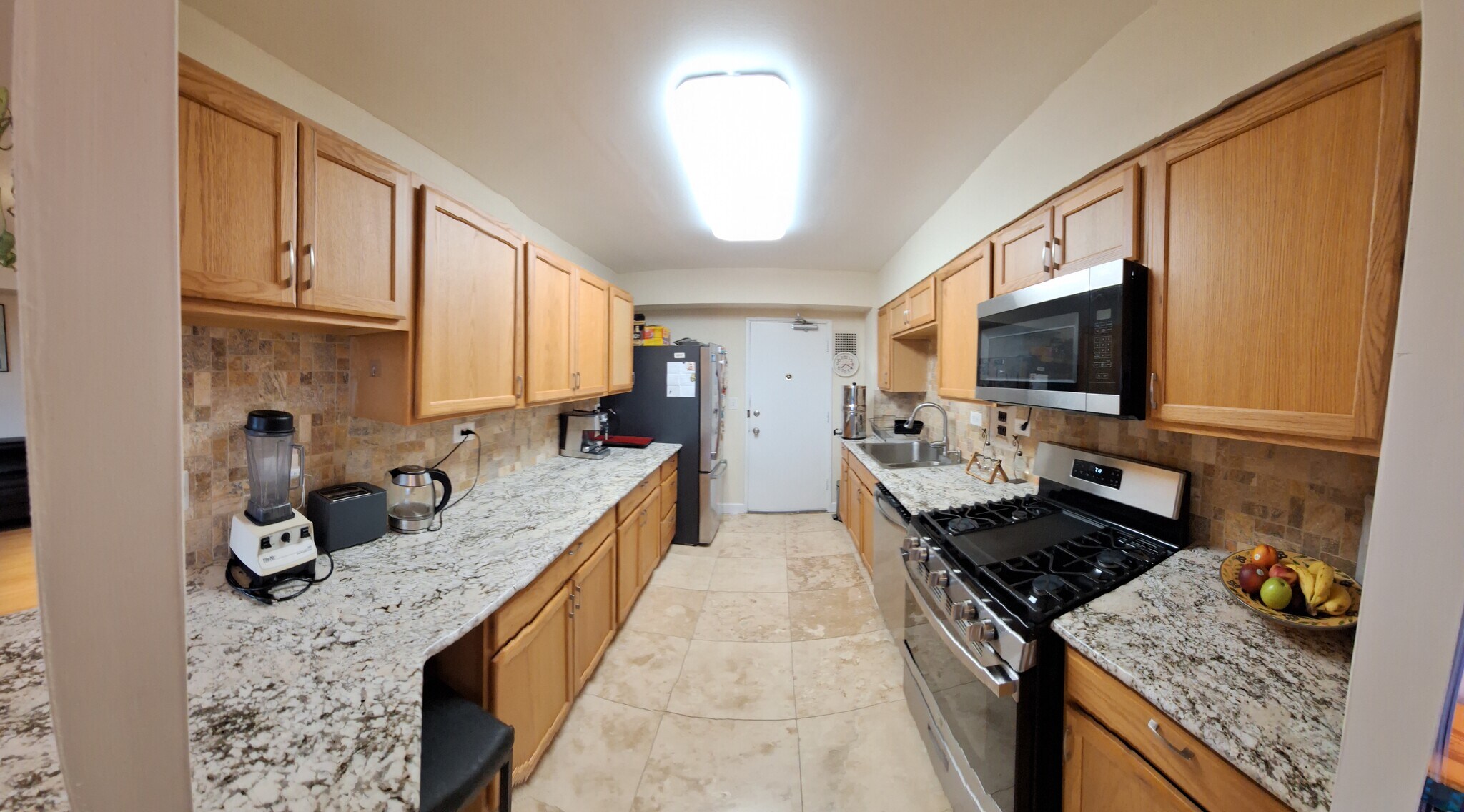 Kitchen - 4200 N Marine Dr