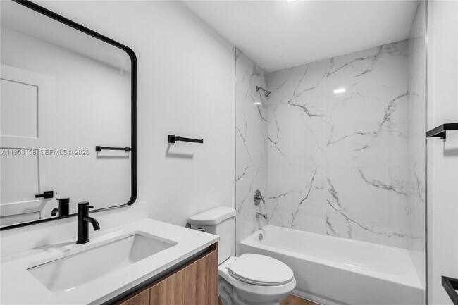 Building Photo - 3728 NW 19th Ave