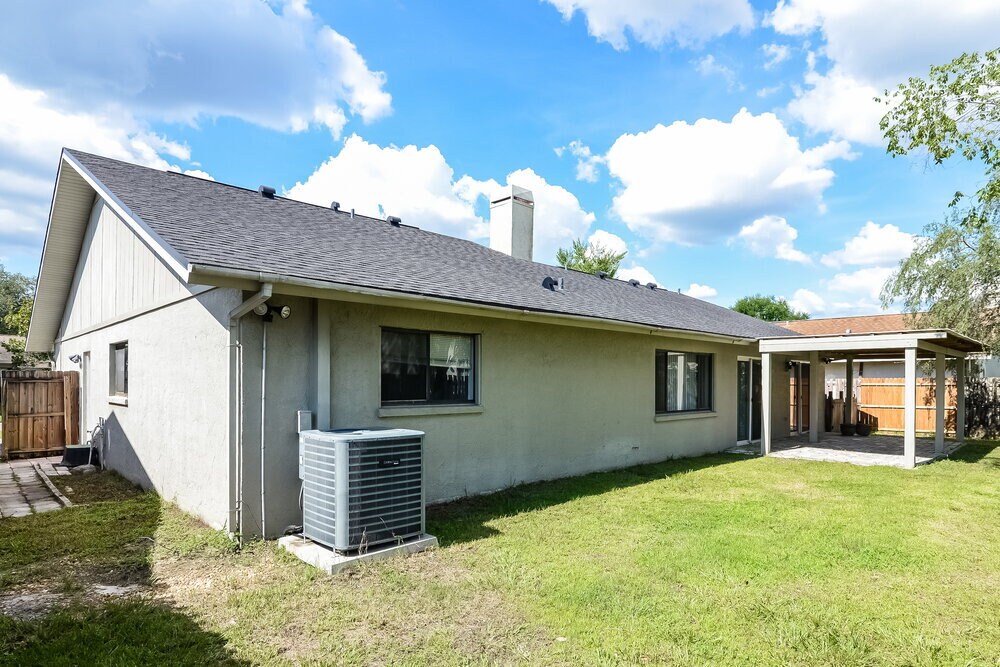 Building Photo - 1124 Blufield Ave