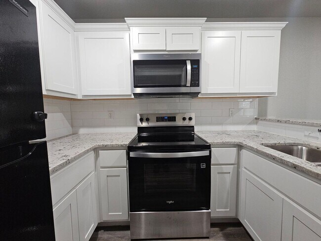Building Photo - 230 N Mary Jo Dr