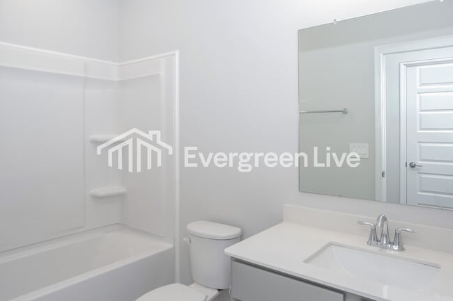 Building Photo - 14665 Mountain Strm Dr