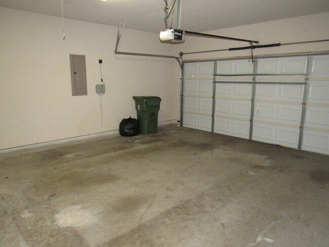 Building Photo - Coming Soon! 4 bedroom in Mansfield ISD