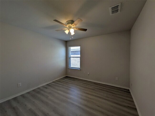 Building Photo - 9513 Doverglen Dr